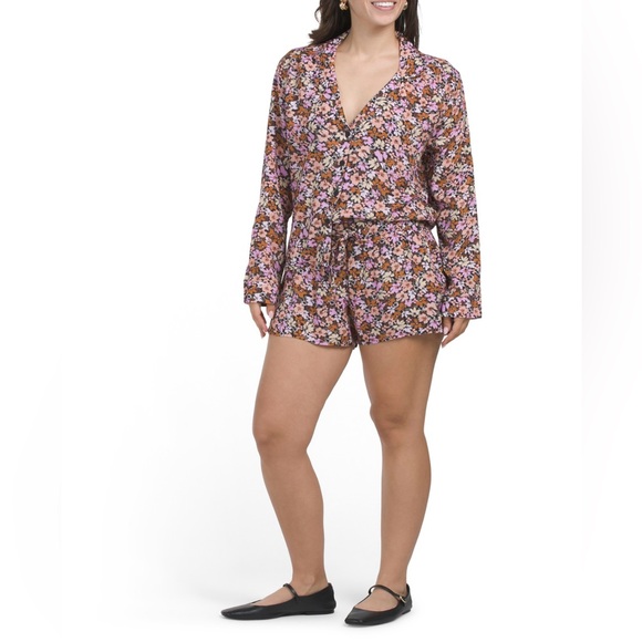 saltwater LUXE Tops - Saltwater LUXE Floral Two-piece Outfit Long Sleeve blouse with Shorts NWT